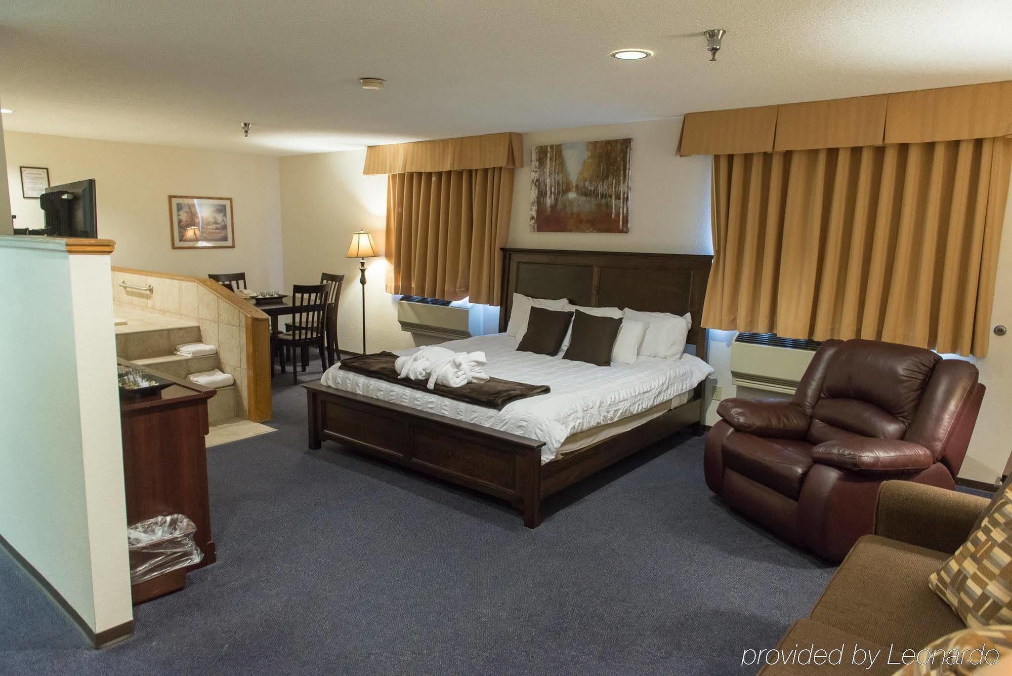 Super 8 By Wyndham Williams Lake Bc Экстерьер фото