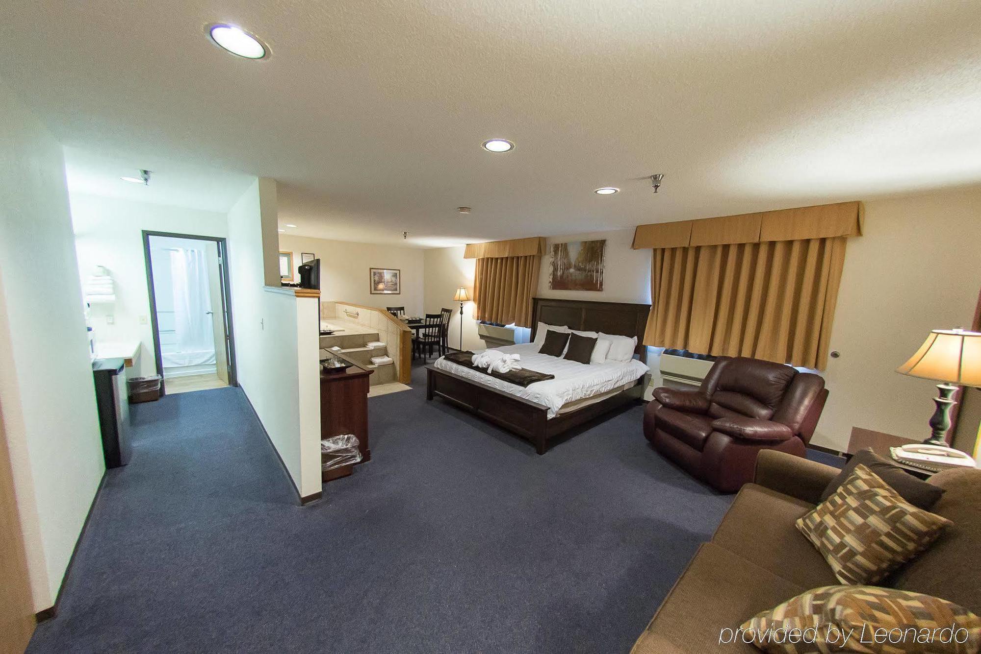 Super 8 By Wyndham Williams Lake Bc Экстерьер фото