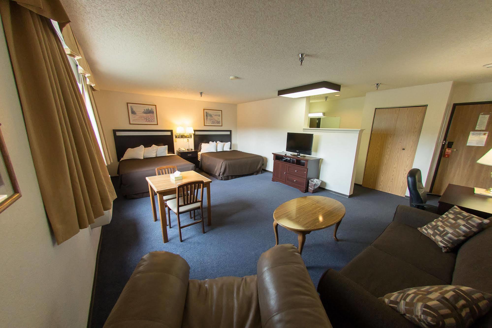 Super 8 By Wyndham Williams Lake Bc Экстерьер фото
